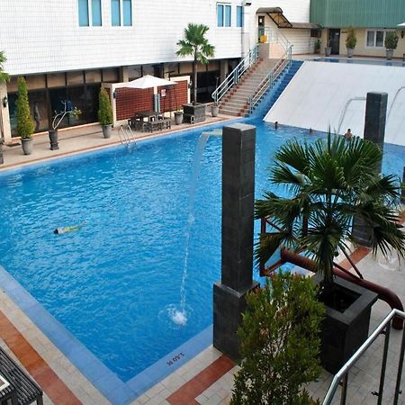 Bumi Senyiur Hotel Samarinda Eksteriør bilde